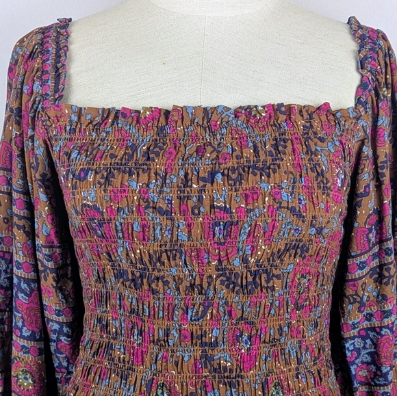 Haute Hippie Style Top Blouse Smocked Bodice Long Sleeve Floral Multicolor S NWT - Picture 2 of 11